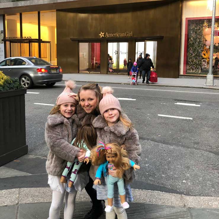 Image courtesy of Sylvana Au pair Sylvana with her host kids.