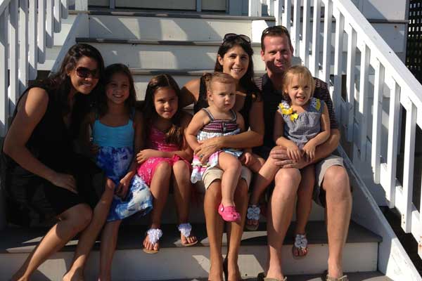 Au Pairs and Family on Steps