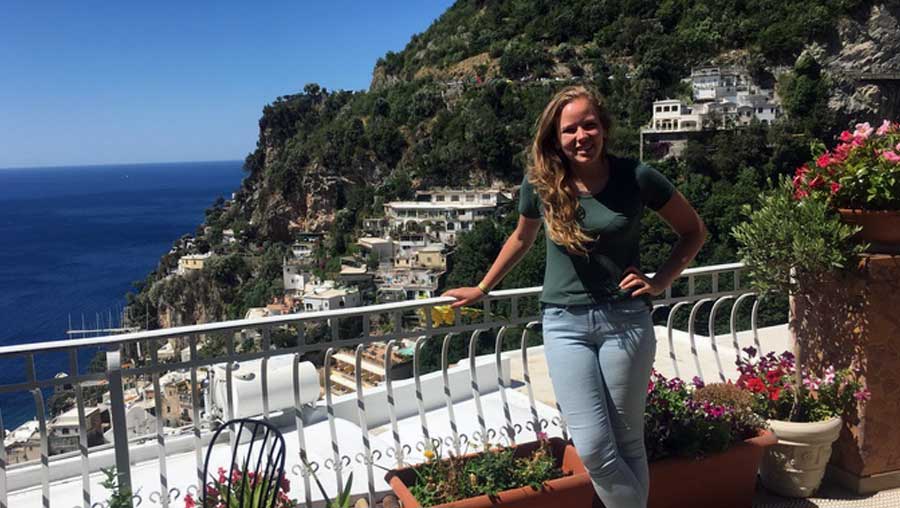 Experience Summer English Camp Italy