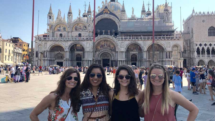 Experience Summer English Camp Italy